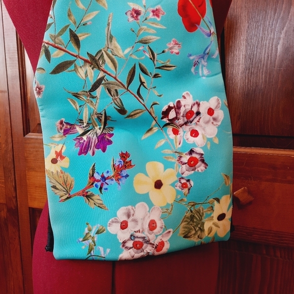 Triangl Swimwear neoprene turquoise floral drawstring beach bag backpack - Picture 3 of 7